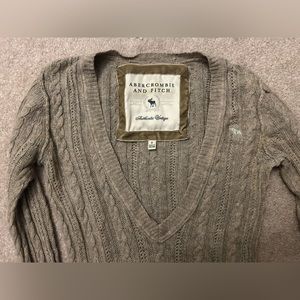 Vintage A&F sweater Taupe Small
